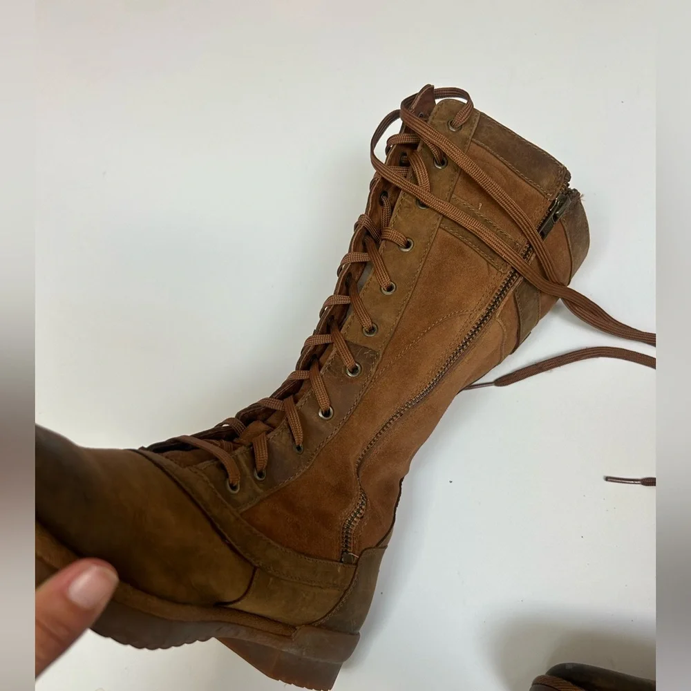 EUC Ugg Brystl tall waterproof boots